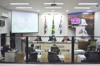 Câmara realiza duas sessões nesta terça-feira (26)