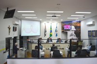 Câmara realiza última Sessão Ordinária do ano; logo após acontece Sessão Extraordinária