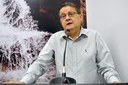 Vereadores cobram recapeamento de via da Vila Irineu Vereadores cobram recapeamento de via da Vila Irineu